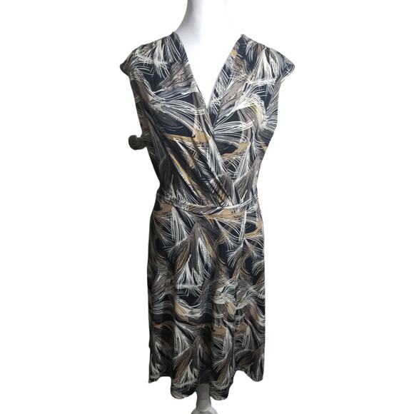 212 Collection Faux Wrap Midi Dress Size XS Black Gold Botanical Print Bodycon - Picture 1 of 9